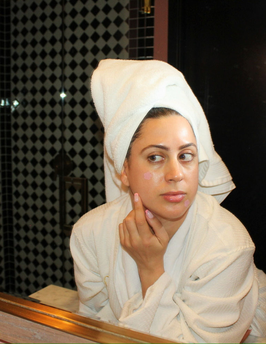 Glowy, Dewy, & Acne-Free: Festival Skin Tips That Work